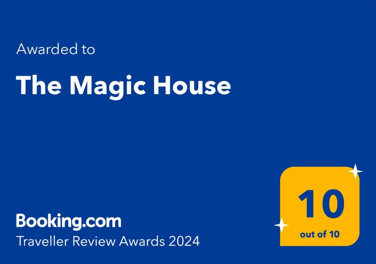 엘푸에르토데산타마리아 The Magic House 게스트하우스 외부 사진